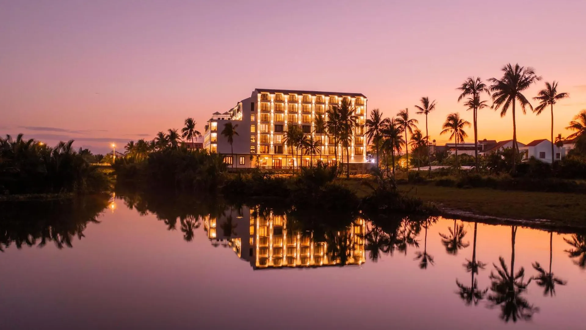 Little Oasis - An Eco Friendly Hotel & Spa 호이안 5*,